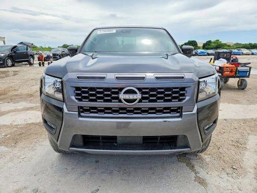 Black 2025 Nissan Frontier SV