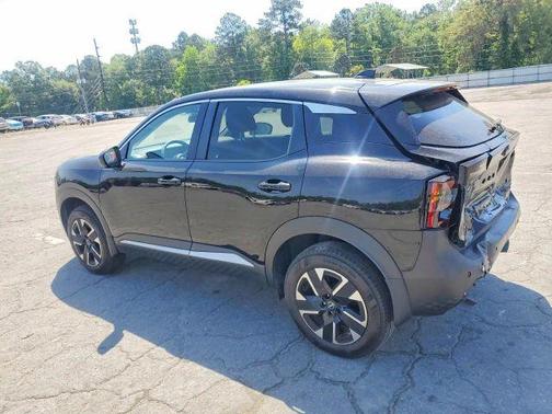 Super Black 2025 Nissan Kicks SV