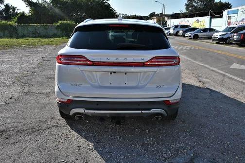 2017 Lincoln MKC Reserve