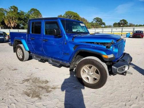 2022 Jeep Gladiator Sport