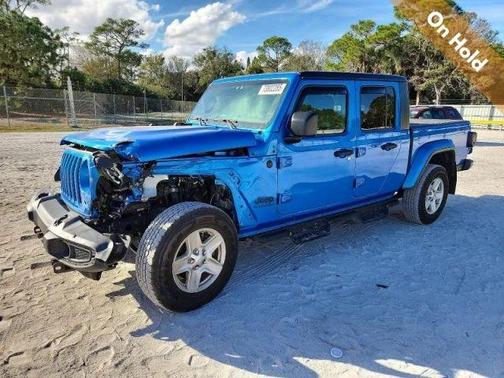 2022 Jeep Gladiator Sport