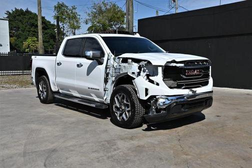 2024 GMC Sierra 1500 SLT