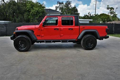 2023 Jeep Gladiator Sport