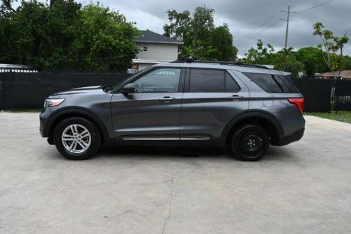 Gray 2024 Ford Explorer XLT