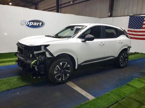 Fresh Powder 2026 Nissan Kicks SV