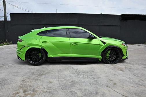 2021 Lamborghini Urus