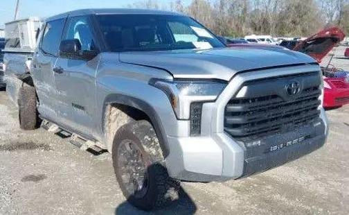 2025 Toyota Tundra SR5