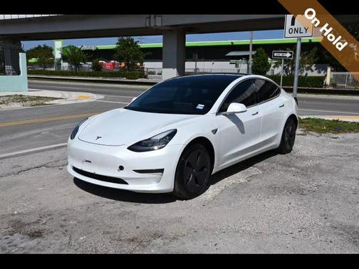 2020 Tesla Model 3 Standard Range Plus