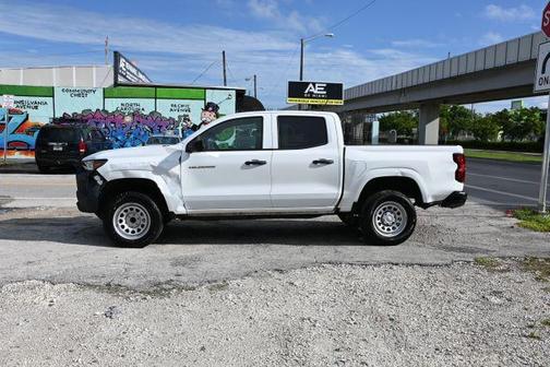 2024 Chevrolet Colorado WT