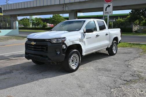 2024 Chevrolet Colorado WT