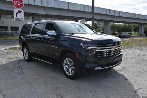 2023 Chevrolet Suburban Premier