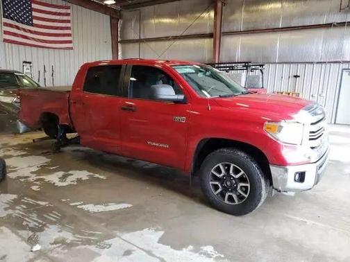 2017 Toyota Tundra SR5