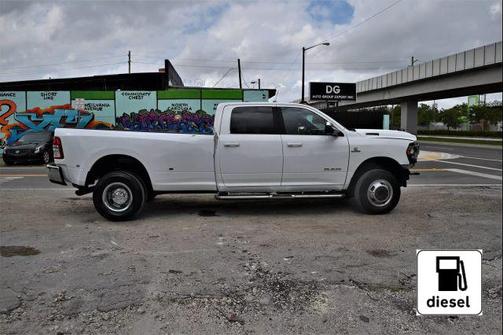 2022 RAM 3500 Big Horn