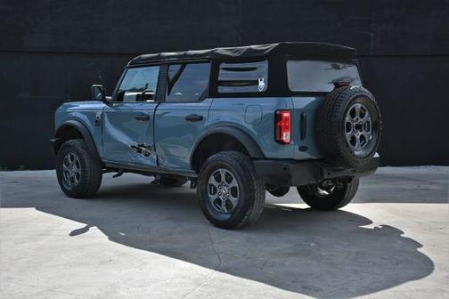 Blue 2021 Ford Bronco Big Bend