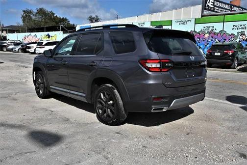 2023 Honda Pilot Elite