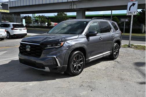2023 Honda Pilot Elite