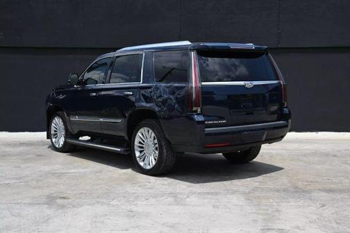 2018 Cadillac Escalade Platinum