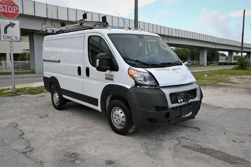 White 2021 RAM ProMaster 1500 Low Roof