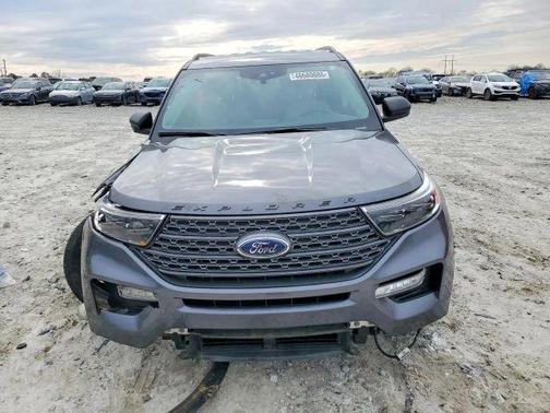 Gray 2021 Ford Explorer XLT
