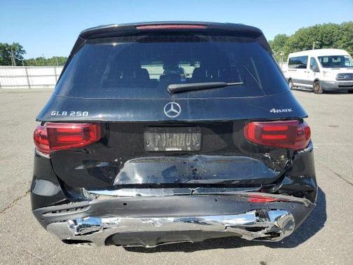 2025 Mercedes-Benz GLB 250 Base 4MATIC