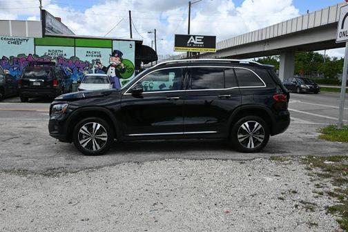 2025 Mercedes-Benz GLB 250 Base 4MATIC