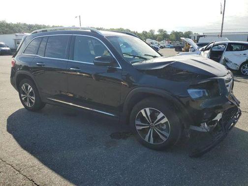 2025 Mercedes-Benz GLB 250 Base 4MATIC