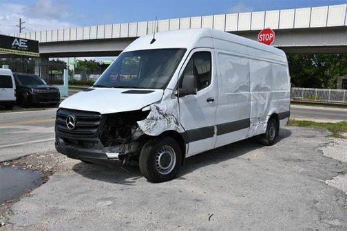 White 2021 Mercedes-Benz Sprinter 2500 HIGH ROOF W/170 WB