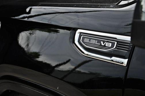 Black 2020 GMC Sierra 1500 SLE