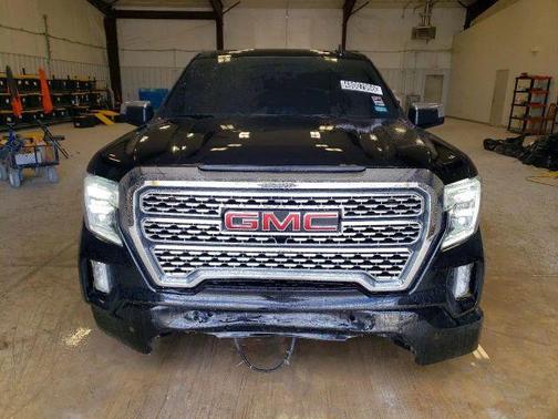 Black 2020 GMC Sierra 1500 SLE