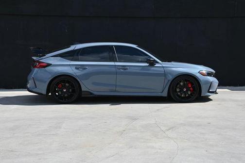 2025 Honda Civic Type R Base