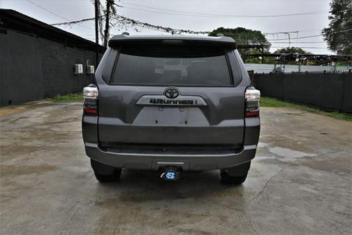 2021 Toyota 4Runner SR5