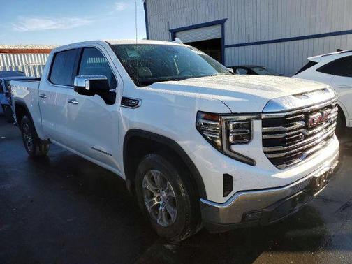 White 2025 GMC Sierra 1500 SLT
