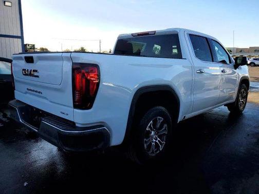 White 2025 GMC Sierra 1500 SLT