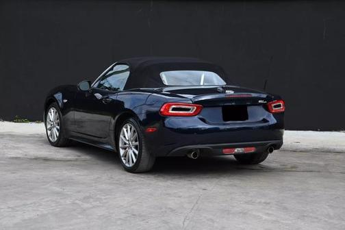 2018 FIAT 124 Spider Lusso