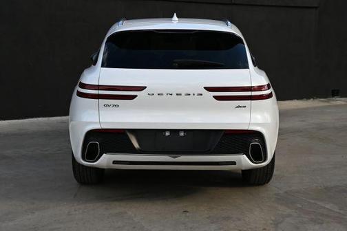 2025 Genesis GV70 2.5T