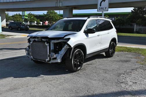 2025 Honda Passport Black Edition