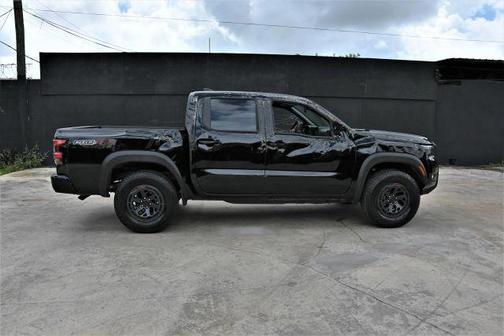 Black 2026 Nissan Frontier PRO-4X