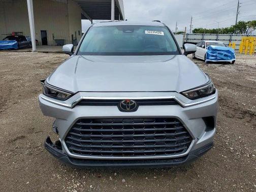 Silver 2025 Toyota Grand Highlander Hybrid XLE