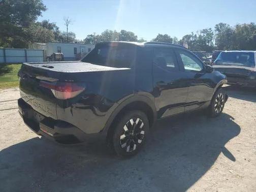 2025 Hyundai SANTA CRUZ SEL Activity