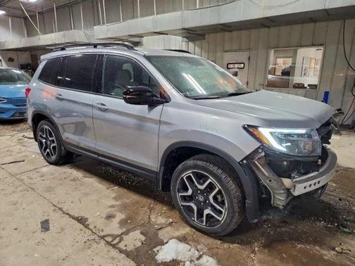 2023 Honda Passport Elite