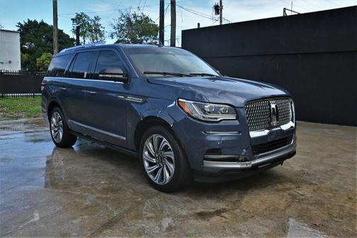 2022 Lincoln Navigator Reserve