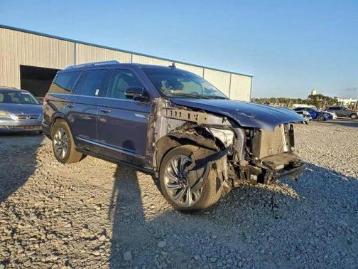 2022 Lincoln Navigator Reserve