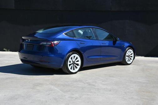 2022 Tesla Model 3 Base