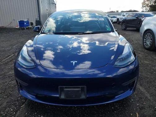 2022 Tesla Model 3 Base
