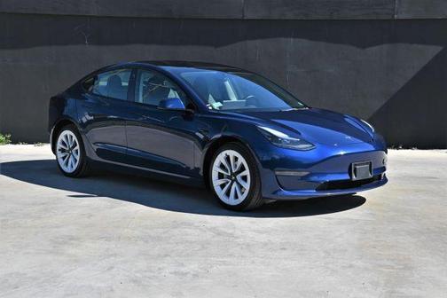 2022 Tesla Model 3 Base