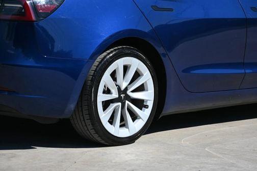 2022 Tesla Model 3 Base