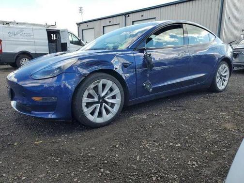 2022 Tesla Model 3 Base