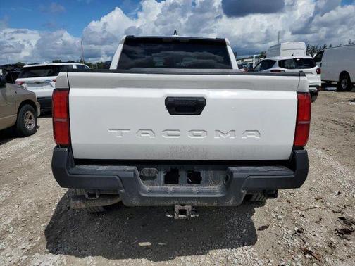 2025 Toyota Tacoma SR