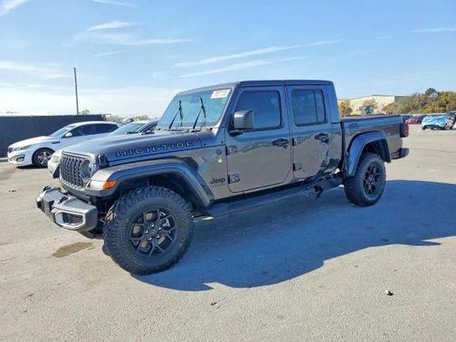 Gray 2025 Jeep Gladiator Sport
