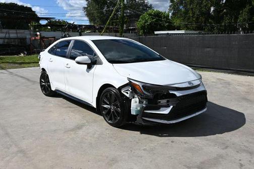 2024 Toyota Corolla SE